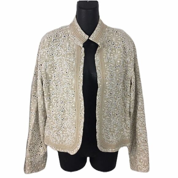 Chico’s Linen Beige Eyelet Open Jacket Size Medium 8 - Picture 1 of 12